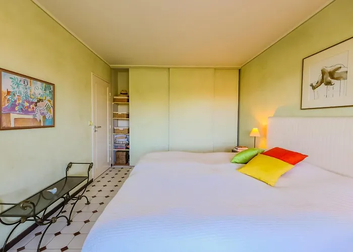 Le Chateau De La Pinede Ap4198 By Riviera Homes Juan-les-Pins